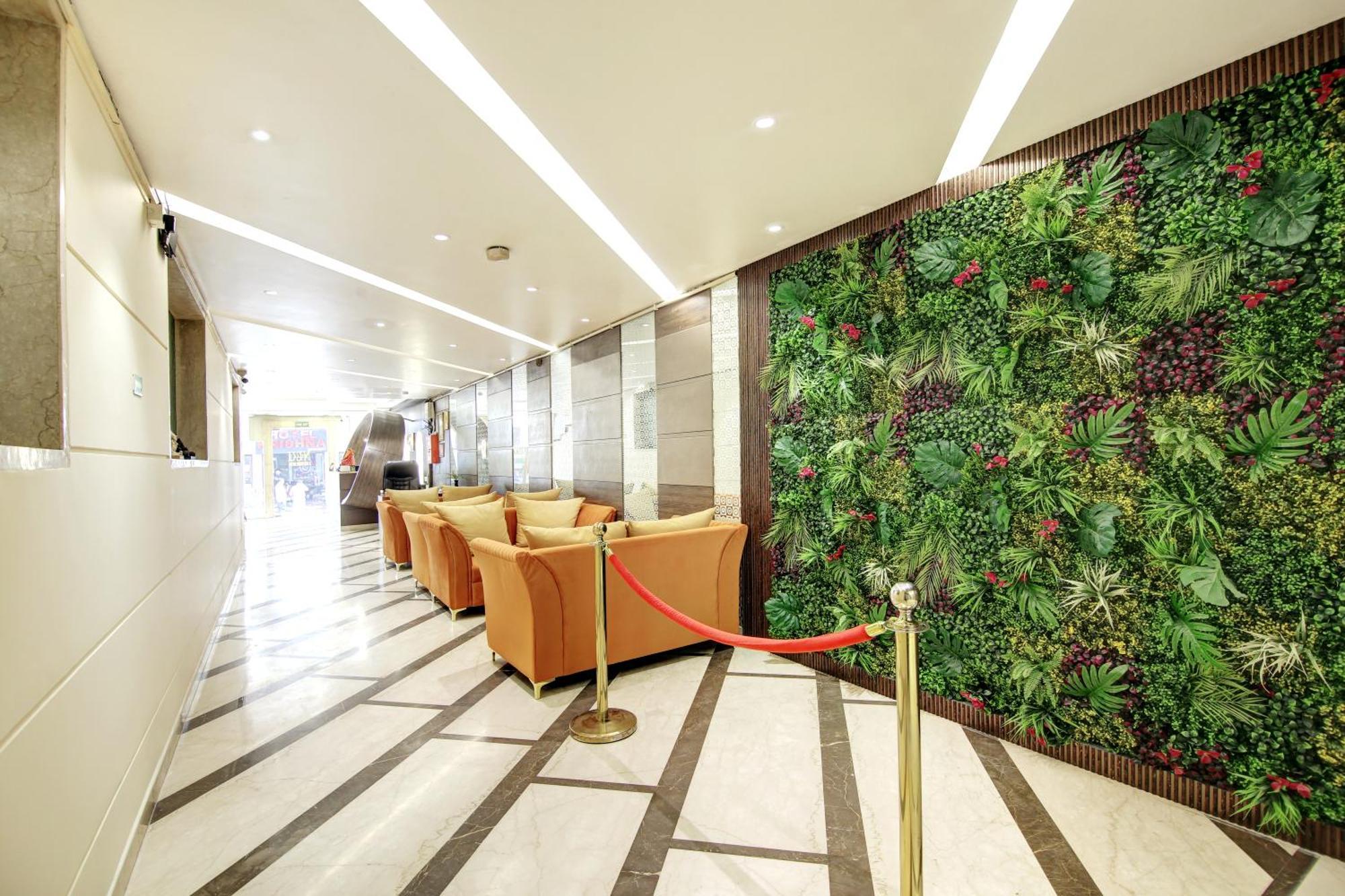 Hotel Neu Villa - Near Connaught Place & New Delhi Railway Station Ню Делхи Екстериор снимка