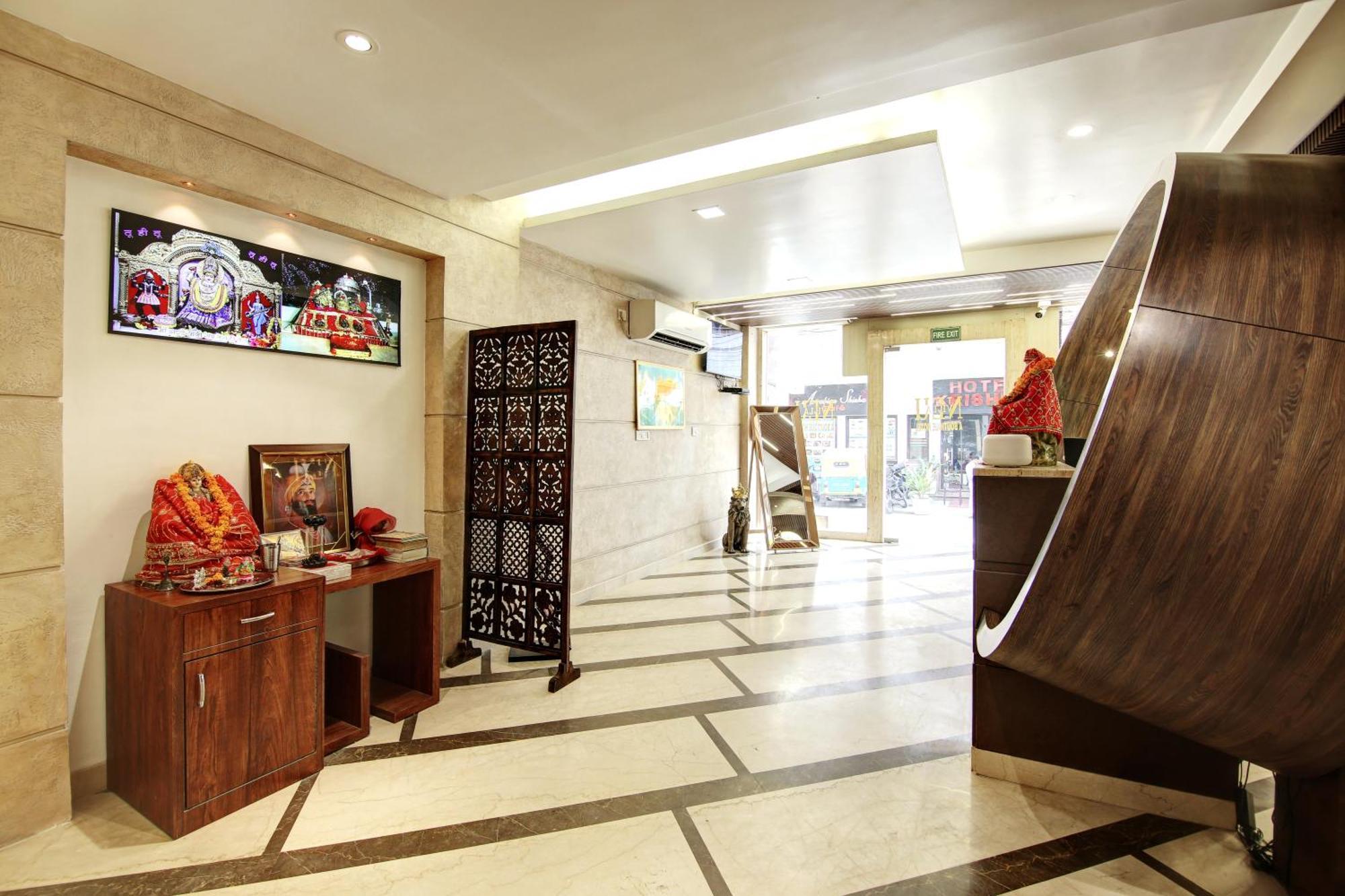 Hotel Neu Villa - Near Connaught Place & New Delhi Railway Station Ню Делхи Екстериор снимка