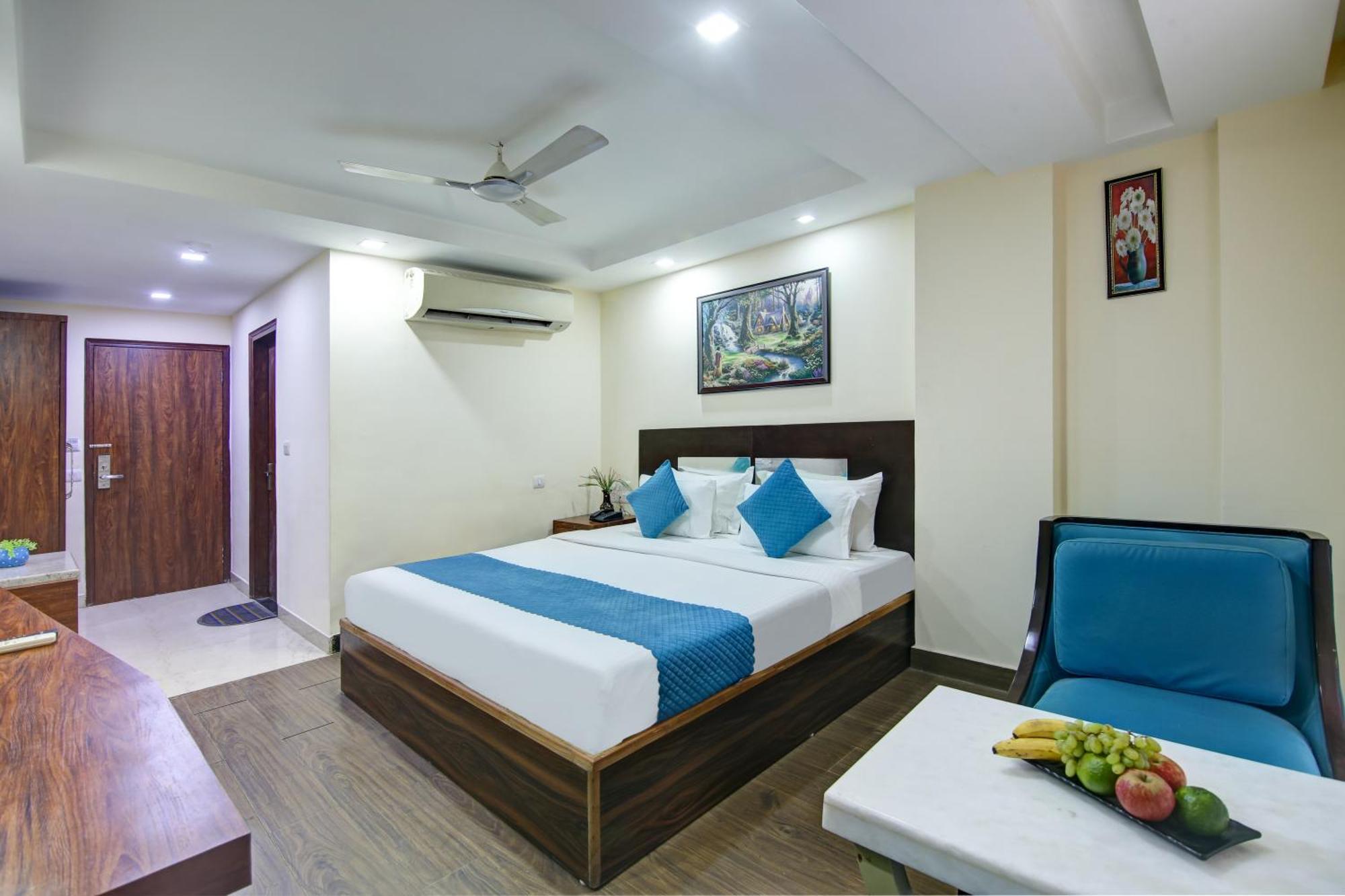Hotel Neu Villa - Near Connaught Place & New Delhi Railway Station Ню Делхи Екстериор снимка